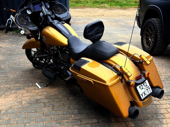 2023 Harley-Davidson Road Glide Special, золотистый, 2950000 рублей - вид 5