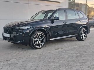 2025 BMW X5 Long 30Li IV (G05/G18) Рестайлинг, чёрный, 9500000 рублей, вид 2