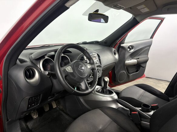 2013 Nissan Juke I, красный, 850000 рублей - вид 11