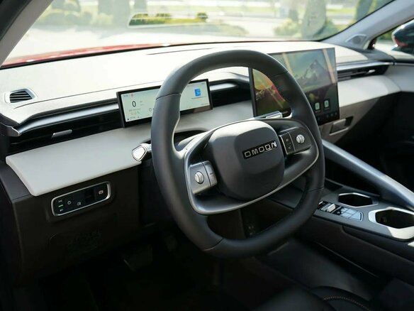 2026 Omoda C5 II, красный, 2849000 рублей - вид 12