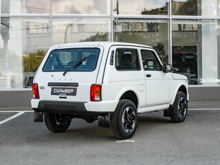 2026 Lada (ВАЗ) Niva Legend I Рестайлинг, серебристый, 1365000 рублей, вид 5