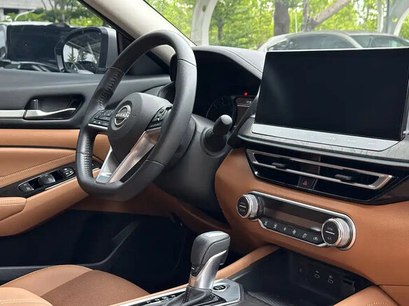 2023 Nissan Altima VI (L34) Рестайлинг, серебристый, 1860100 рублей - вид 9