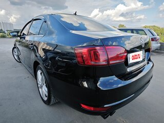 2014 Volkswagen Jetta VI, чёрный, 1150000 рублей, вид 5