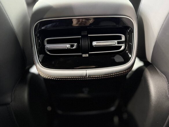 2026 Geely Galaxy M7, белый - вид 19