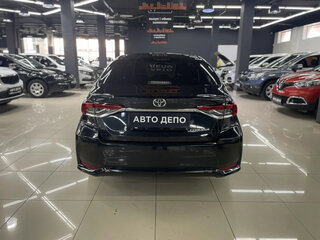 2021 Toyota Corolla XII (E210), чёрный, 1900000 рублей, вид 5