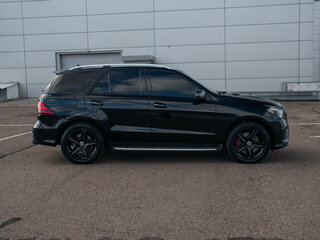 2018 Mercedes-Benz GLE 400 9G-Tronic I (W166), чёрный, 3812000 рублей, вид 4