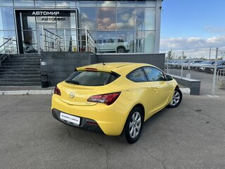 2014 Opel Astra GTC J Рестайлинг, жёлтый, 900000 рублей, вид 5