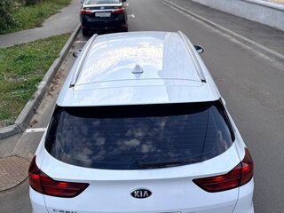 2019 Kia Ceed III, белый, 1730000 рублей, вид 5
