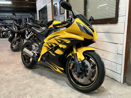 2008 Yamaha YZF-R6, жёлтый, 757000 рублей, вид 4