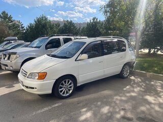 1999 Toyota Ipsum I (M10), белый, 350000 рублей, вид 1