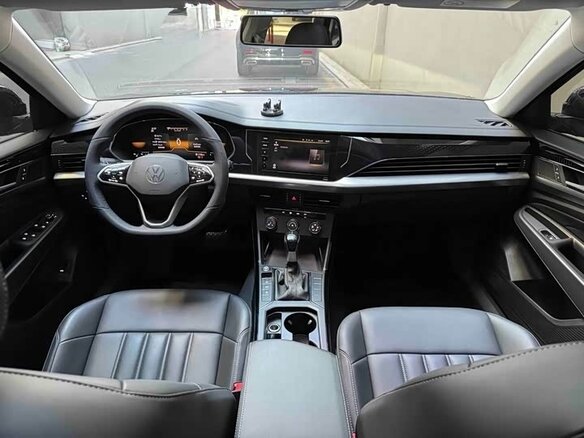 2023 Volkswagen Passat B8 Рестайлинг, чёрный, 2100000 рублей - вид 9