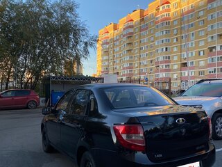 2013 Lada (ВАЗ) Granta I, чёрный, 300000 рублей, вид 4