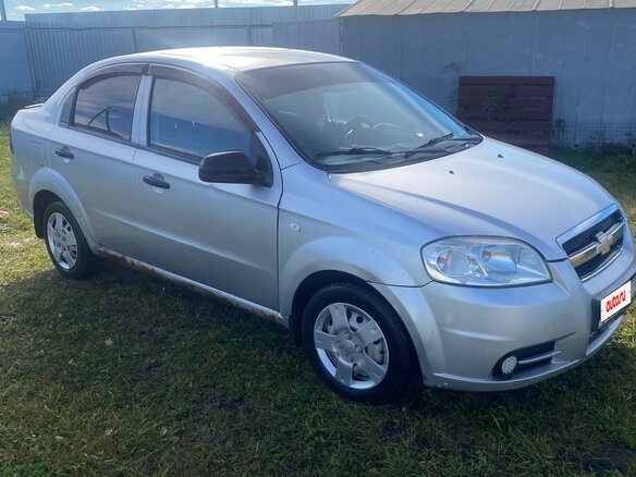 2008 Chevrolet Aveo I Рестайлинг, серебристый, 150000 рублей - вид 2