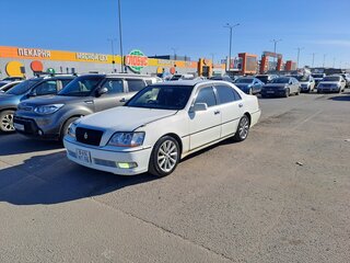 2001 Toyota Crown Majesta III (S170), белый, 700000 рублей, вид 1