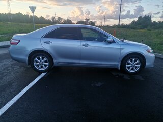 2010 Toyota Camry VI (XV40) Рестайлинг, серебристый, 1100000 рублей, вид 4