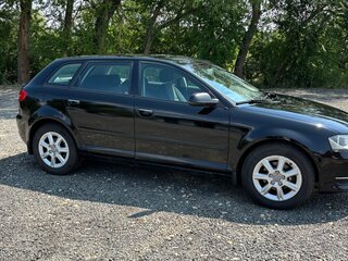 2011 Audi A3 II (8P) Рестайлинг 2, чёрный, 809999 рублей, вид 4