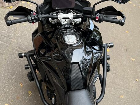 2021 BMW S 1000 XR, чёрный, 1750000 рублей, вид 4