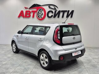 2018 Kia Soul II Рестайлинг, серебристый, 1420000 рублей, вид 5