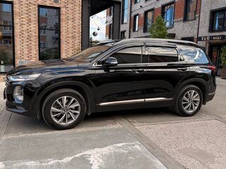 2019 Hyundai Santa Fe IV, чёрный, 2850000 рублей, вид 5