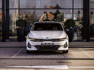 2021 Kia K5 III, белый, 1895000 рублей, вид 2