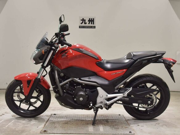 2013 Honda NC 700S, красный, 477000 рублей