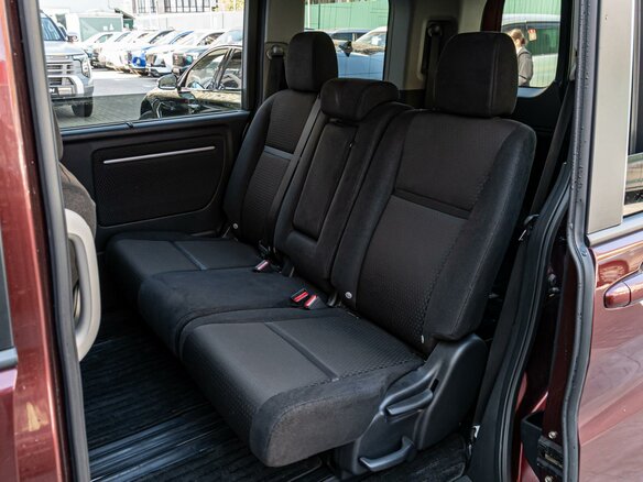 2021 Honda Stepwgn Spada V Рестайлинг, красный, 2650000 рублей - вид 6
