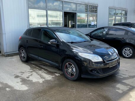 2014 Renault Megane III Рестайлинг, чёрный, 699000 рублей, вид 2