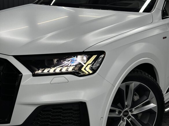 2022 Audi Q7 55 TFSI II (4M) Рестайлинг, белый, 11000000 рублей - вид 14