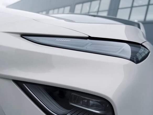 2025 MG ES5 62.2 kWh, серебристый - вид 10
