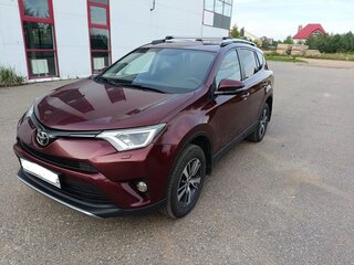 2017 Toyota RAV4 IV (XA40) Рестайлинг, красный, 1890000 рублей, вид 1