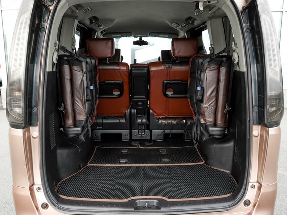 2016 Nissan Serena IV (C26), оранжевый - вид 23