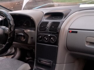 2000 Renault Laguna I, серебристый, 70000 рублей, вид 3