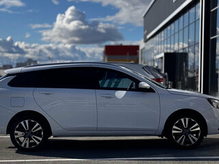 2020 Lada (ВАЗ) Vesta SW I, белый, 810000 рублей, вид 5