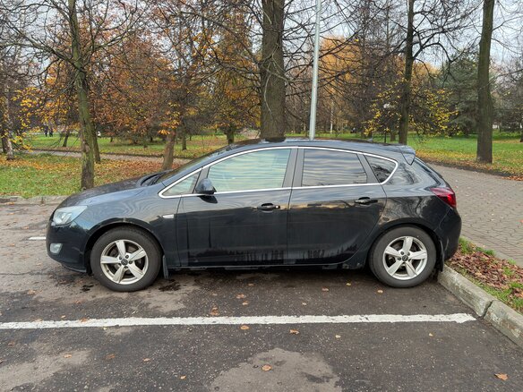 2011 Opel Astra J, чёрный - вид 6