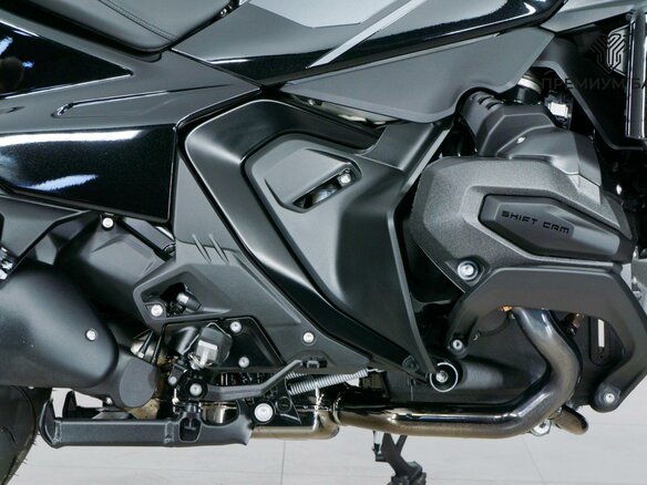 2025 BMW R 1300 RT, чёрный, 3199000 рублей - вид 9