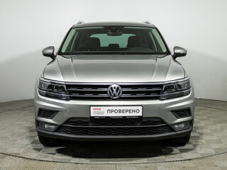 2020 Volkswagen Tiguan II, серебристый, 2049000 рублей, вид 2