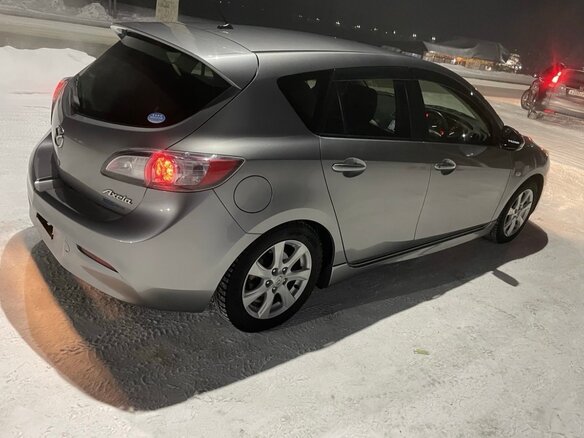 2010 Mazda Axela II, серебристый, 1000000 рублей - вид 2