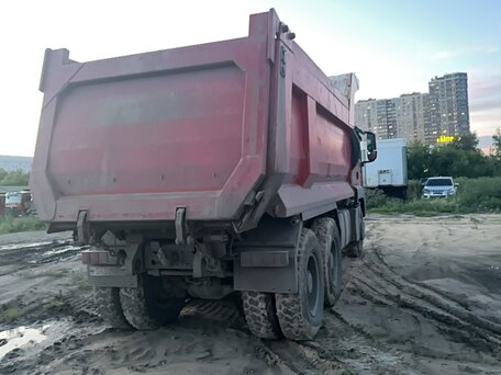 2022 Sinotruk Sitrak C7H, красный, 5796000 рублей, вид 3