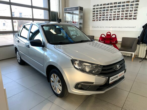 2019 Lada (ВАЗ) Granta I Рестайлинг, серебристый, 480000 рублей - вид 3