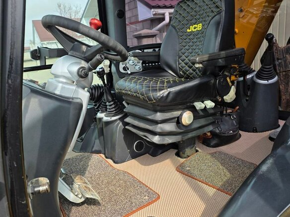 2003 JCB 4CX, жёлтый, 4200000 рублей - вид 13