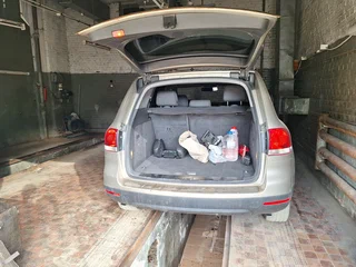 2005 Volkswagen Touareg I, бежевый, 490000 рублей, вид 4