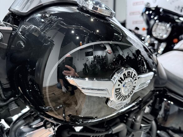 2019 Harley-Davidson Fat Boy, чёрный, 1799000 рублей - вид 20