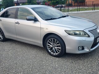 2007 Toyota Camry VI (XV40), серебристый, 750000 рублей, вид 2