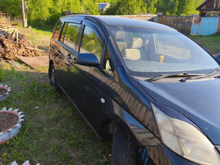 2005 Toyota ISis I, синий, 600000 рублей, вид 4