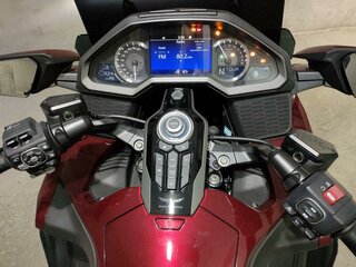2018 Honda GL 1800 Gold Wing, красный, 2169000 рублей, вид 5