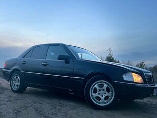 1994 Mercedes-Benz C-Класс 220 I (W202), зелёный, 370000 рублей, вид 5