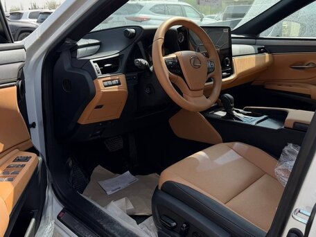 2026 Lexus ES 200 VII Рестайлинг 2, белый, 5250300 рублей, вид 4