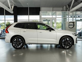 2026 Volvo XC60 II Рестайлинг 2, белый, 9900000 рублей, вид 4