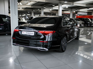 2022 Mercedes-Benz S-Класс 350 d VII (W223), чёрный, 10000000 рублей, вид 4