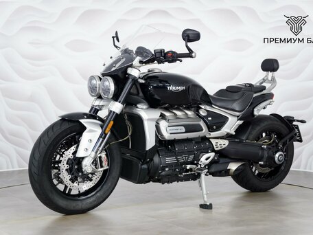 2021 Triumph Rocket 3, чёрный, 2199000 рублей, вид 3